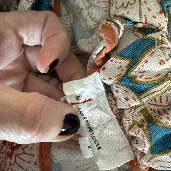 Anthropologie Floral High Waist Shorts- Blue and Cream - Picture 4 of 13